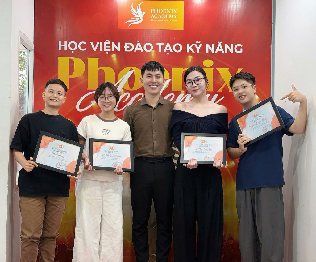 mức cát-xê của mc